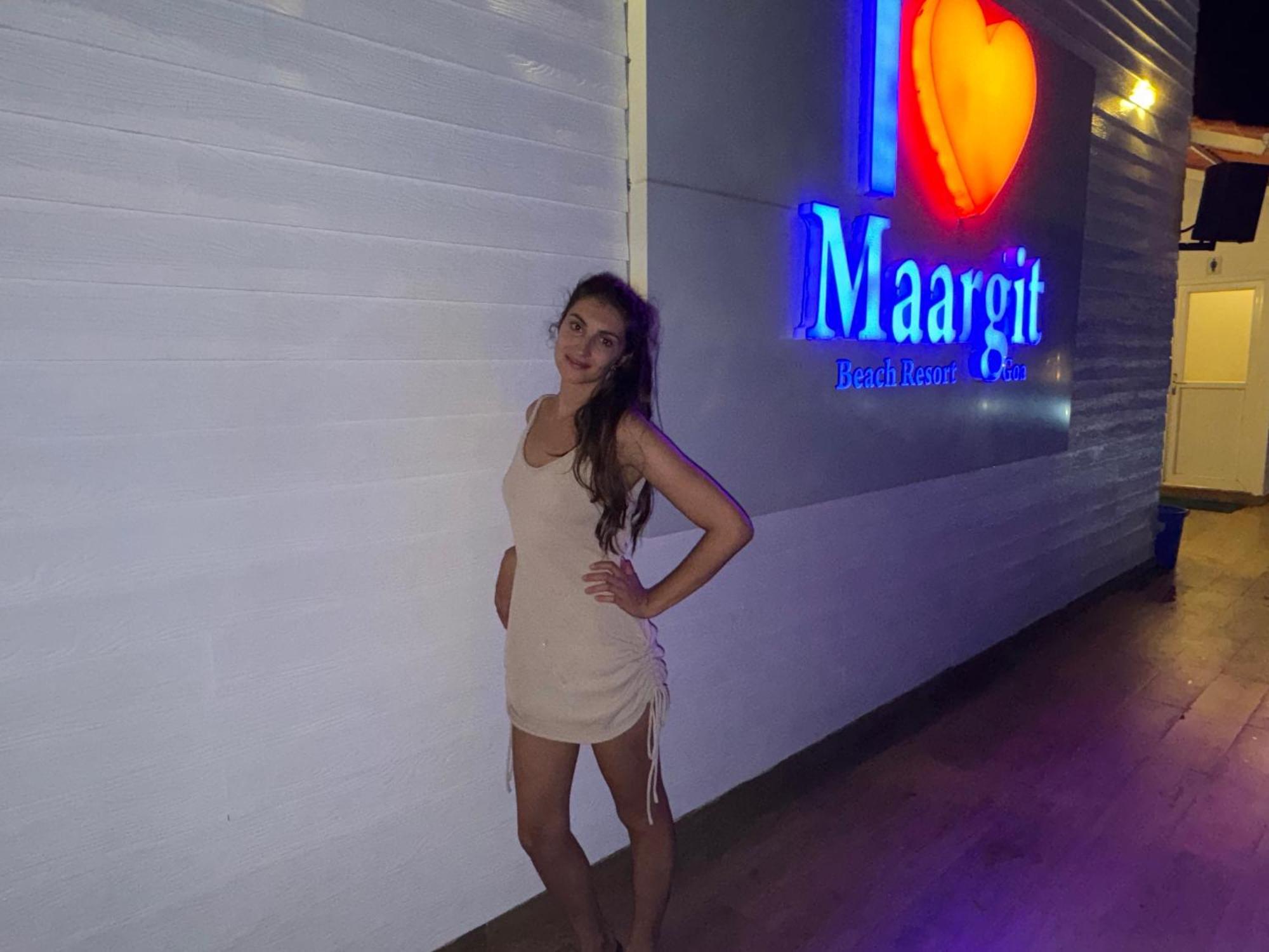 Maargit Beach Resort Мандрем Экстерьер фото