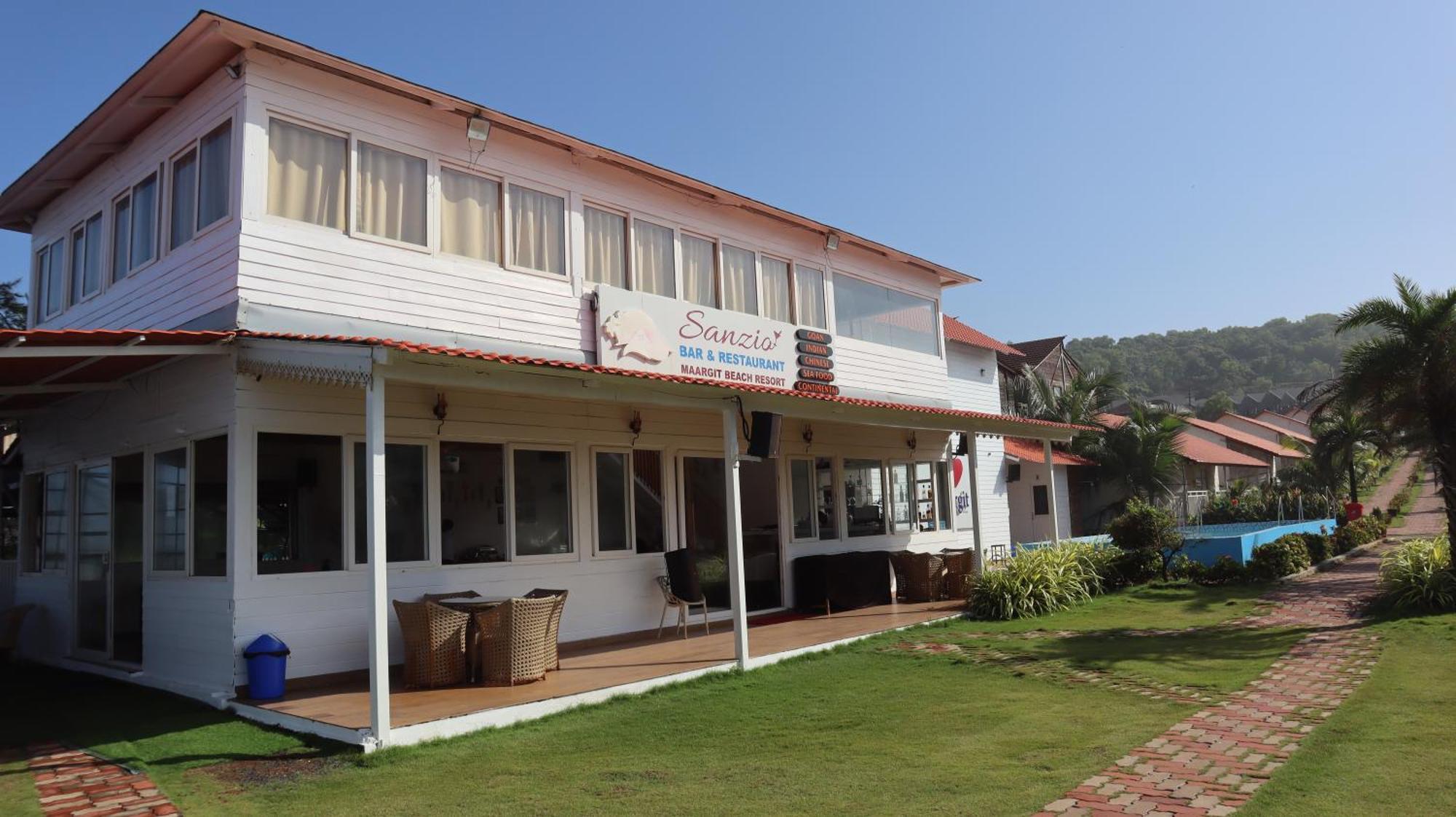 Maargit Beach Resort Мандрем Экстерьер фото