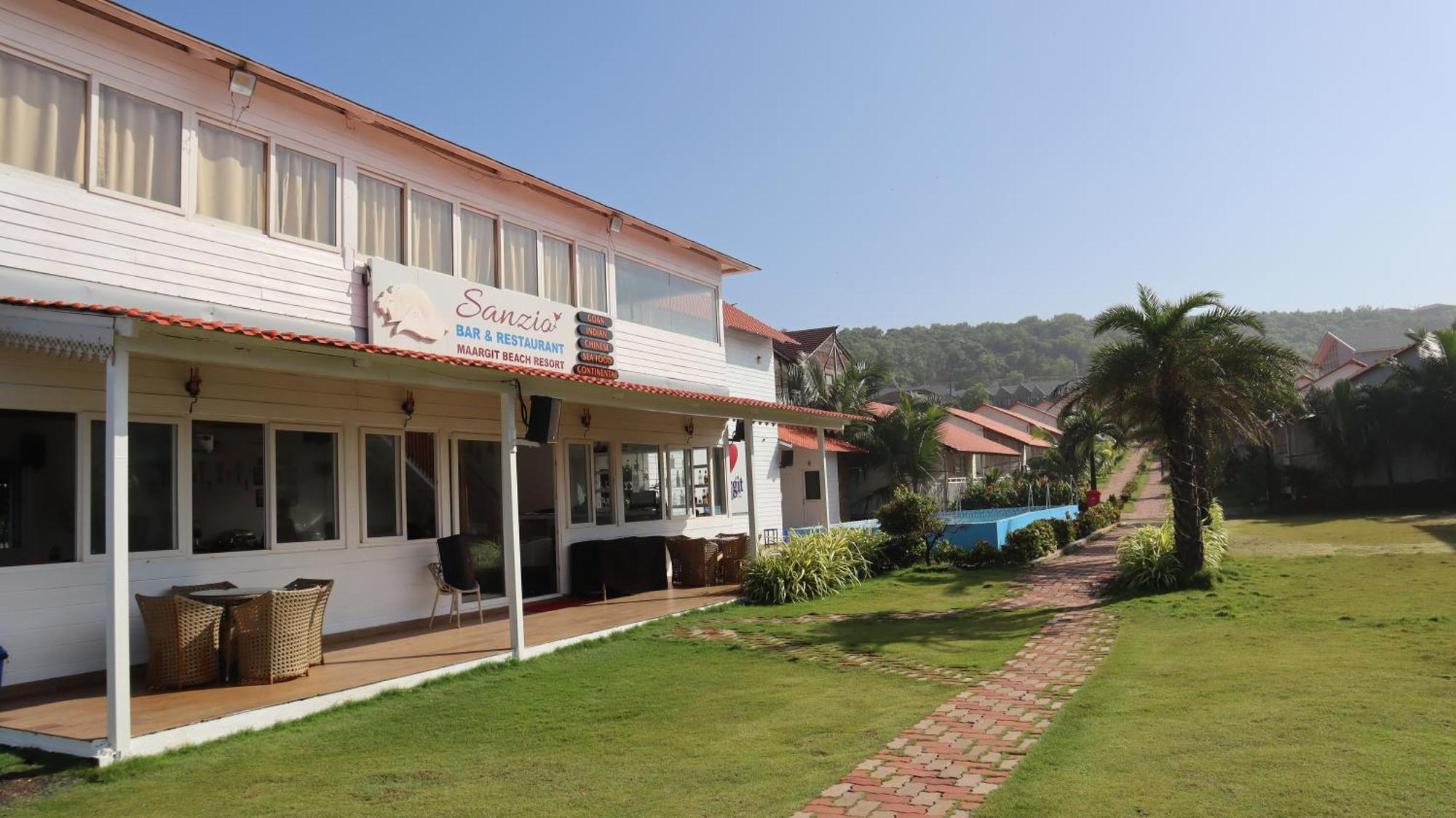 Maargit Beach Resort Мандрем Экстерьер фото