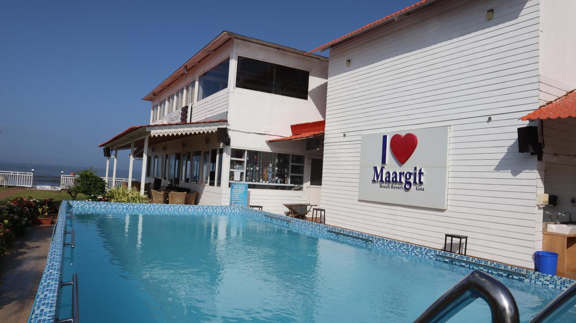 Maargit Beach Resort Мандрем Экстерьер фото