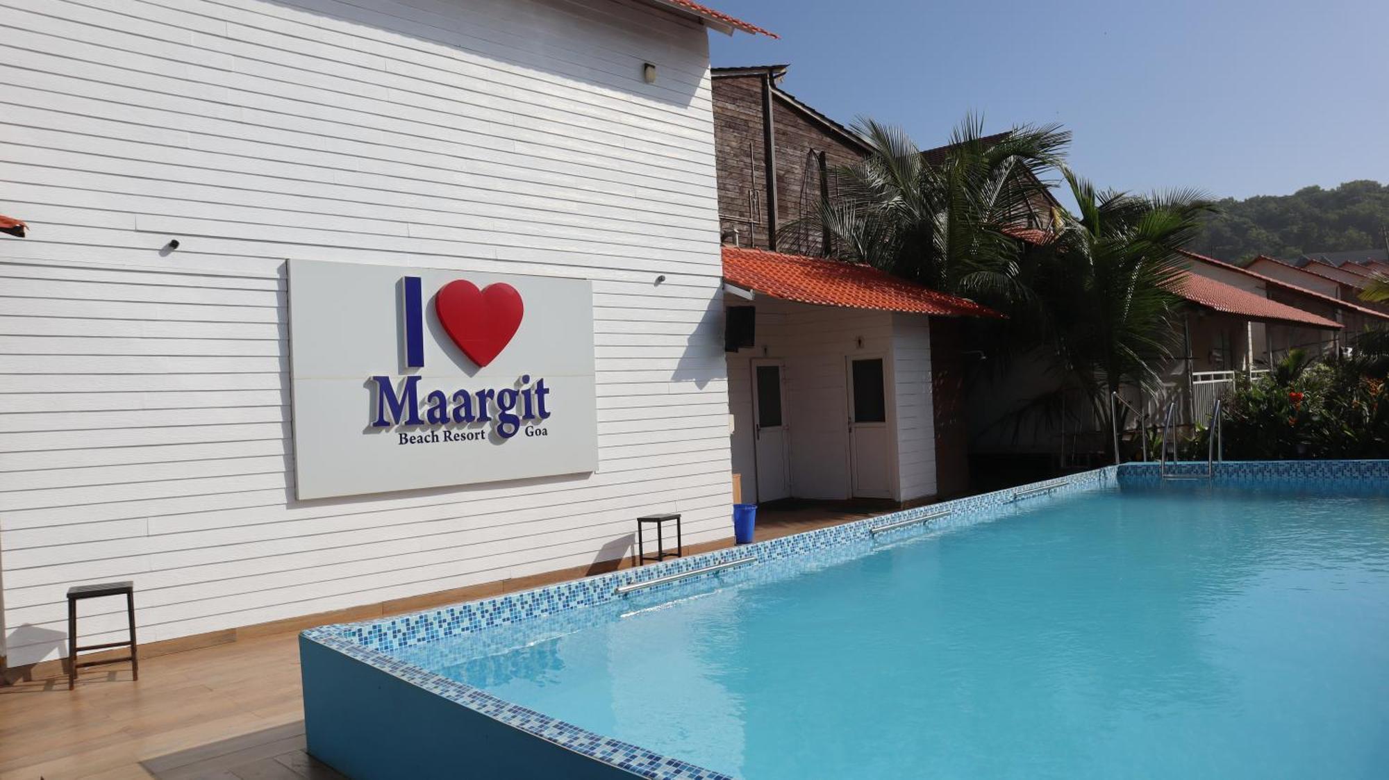 Maargit Beach Resort Мандрем Экстерьер фото
