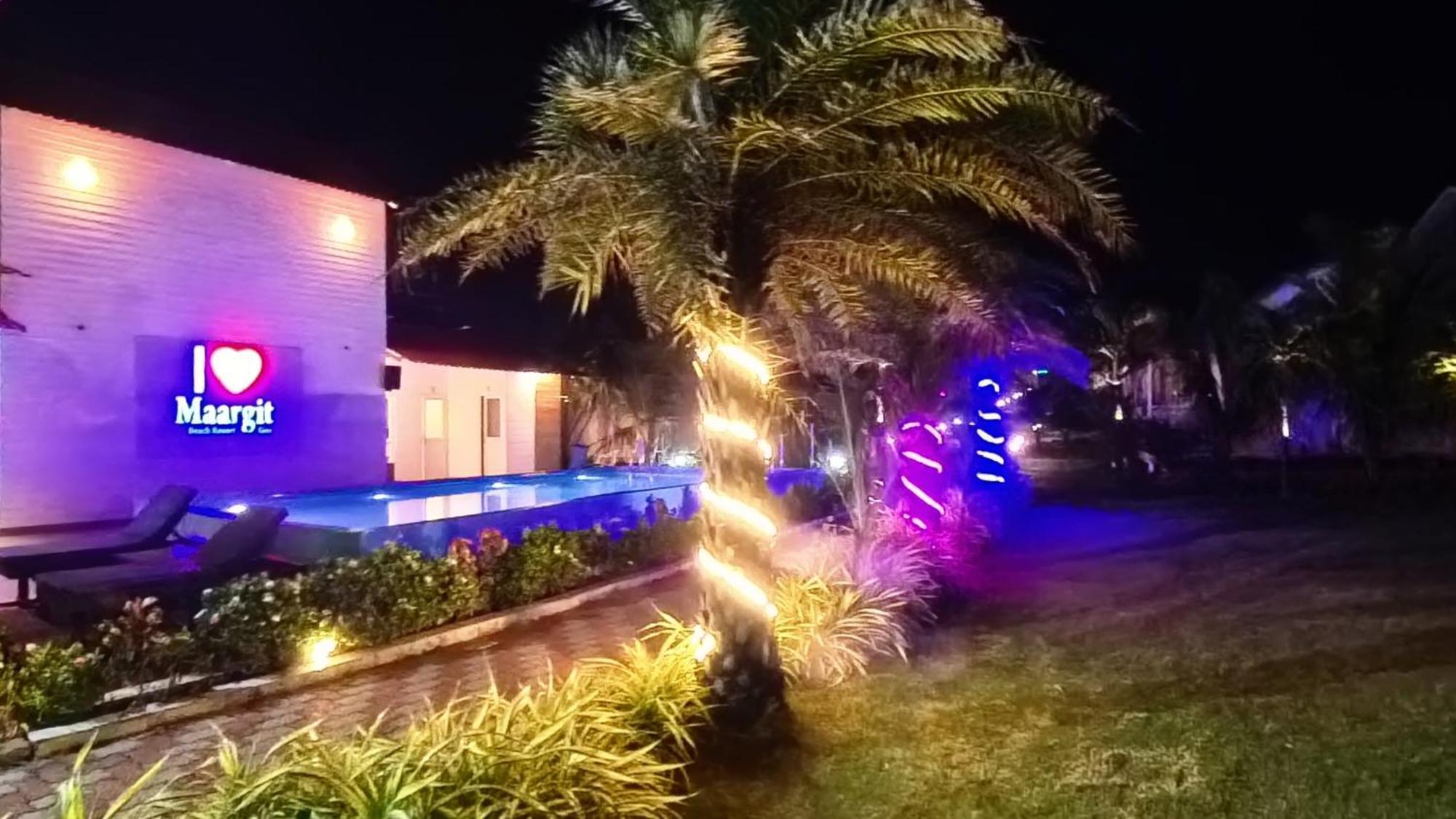 Maargit Beach Resort Мандрем Экстерьер фото